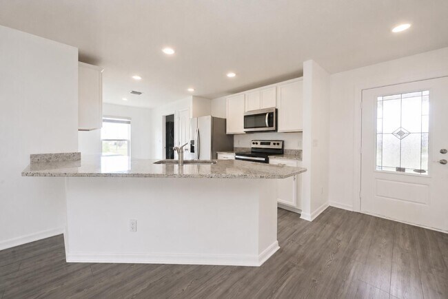 Building Photo - 5318 Imagination Dr