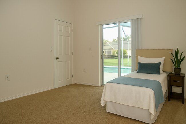 Building Photo - 4 Bedroom Pool Home Available Now!