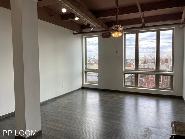 Building Photo - Frame Factory