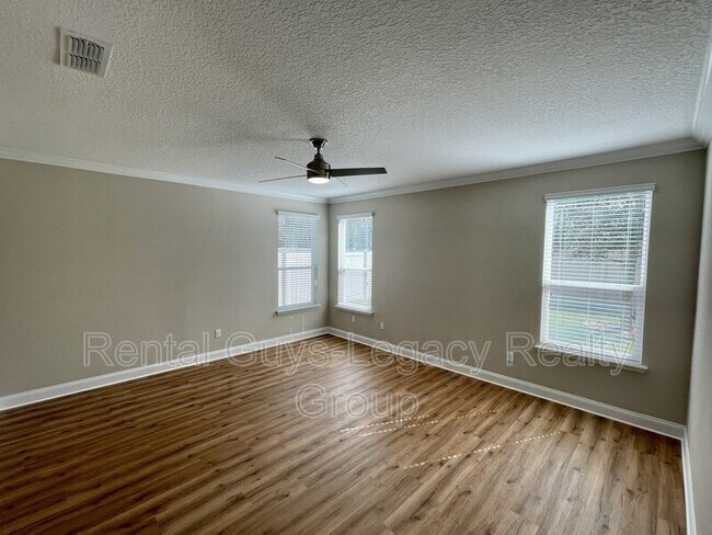 Building Photo - 10828 John Randolph Dr