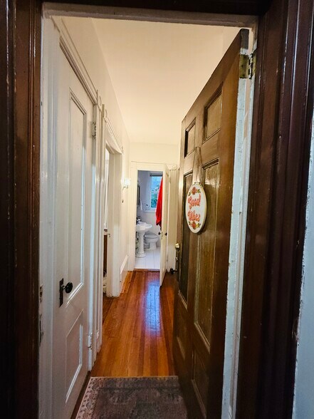 Building Photo - 56 Windle Park