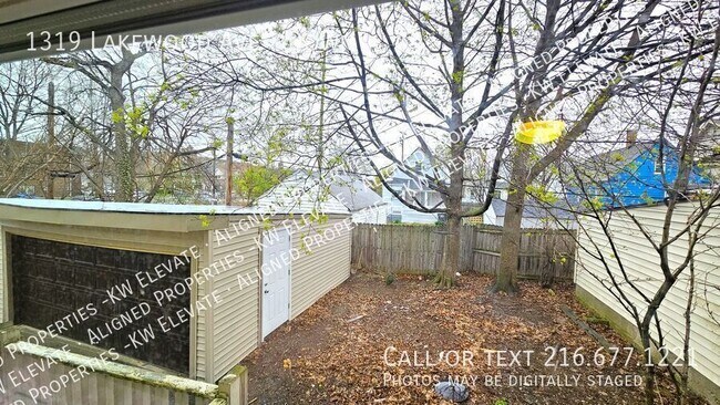 Building Photo - 1319 Lakewood Ave