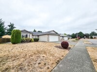 Building Photo - Well Kept 3BD Rambler