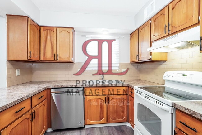 Building Photo - 4900 Haughn Rd