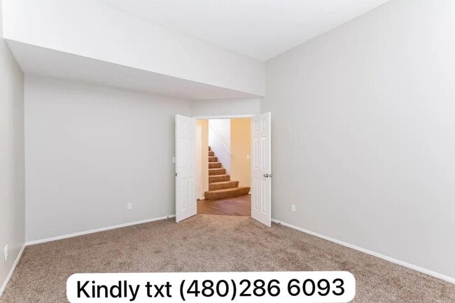 Building Photo - 3158 High View Dr