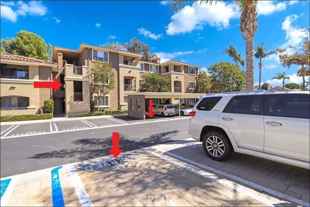 Building Photo - 22681 Oak Grove Dr