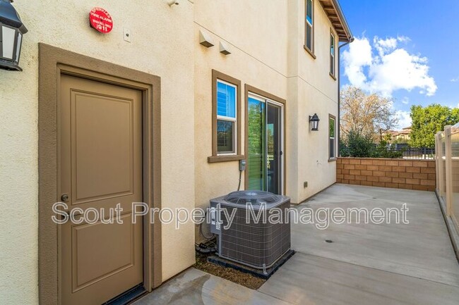 Building Photo - 31234 Calle Cirros