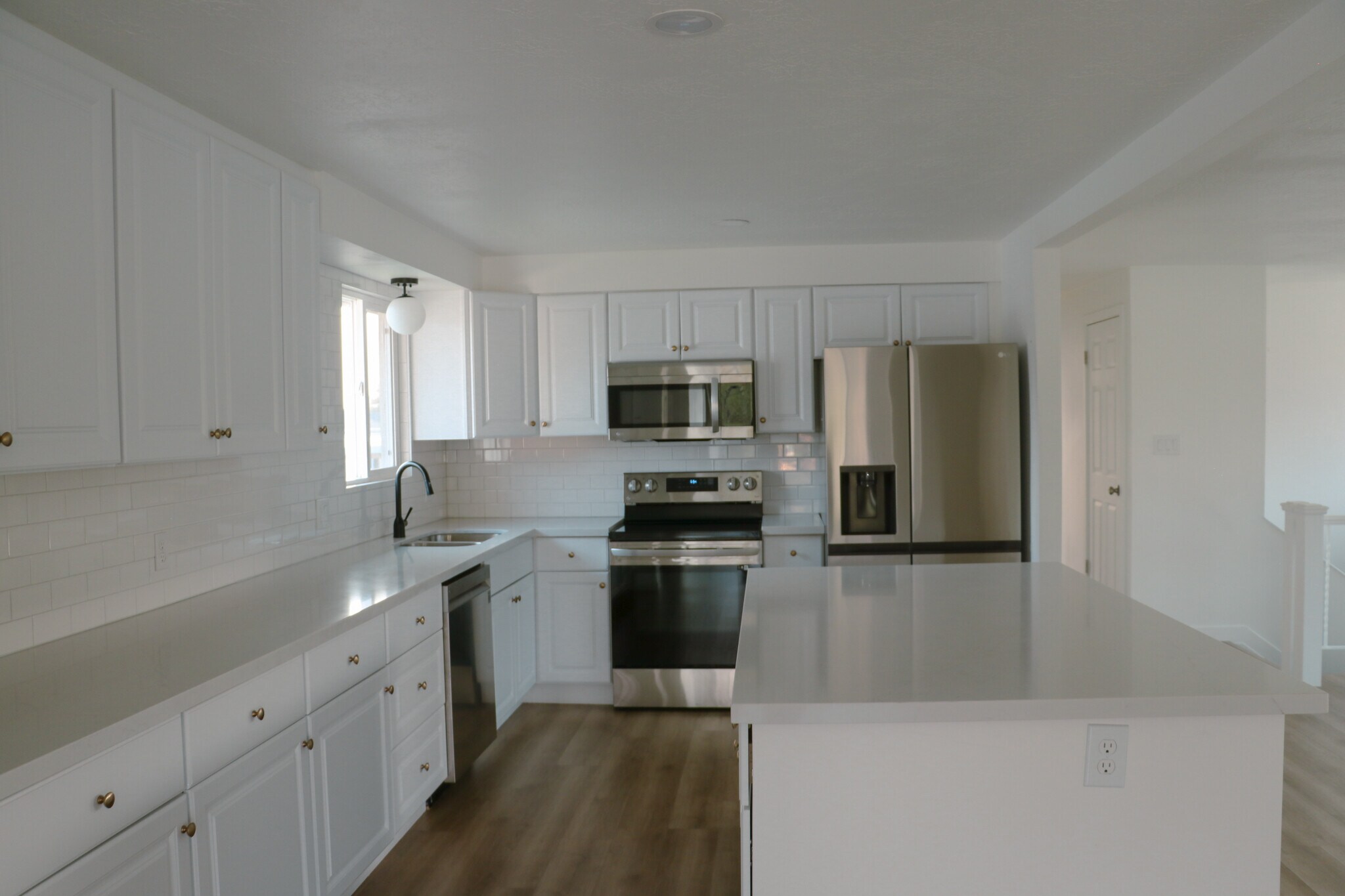 Building Photo - 1108 E 500 N