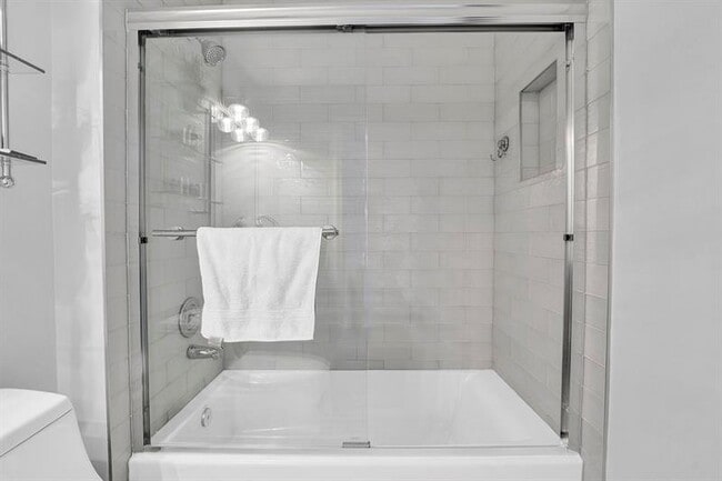 Building Photo - 1546 Yellowheart Way