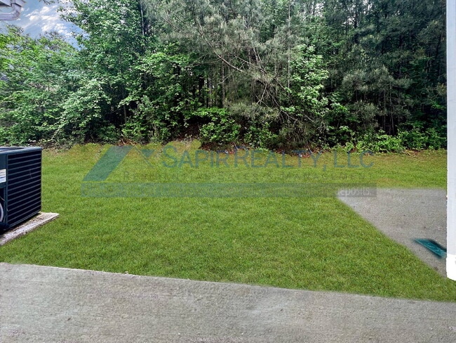 Building Photo - 7107 Brookview Way