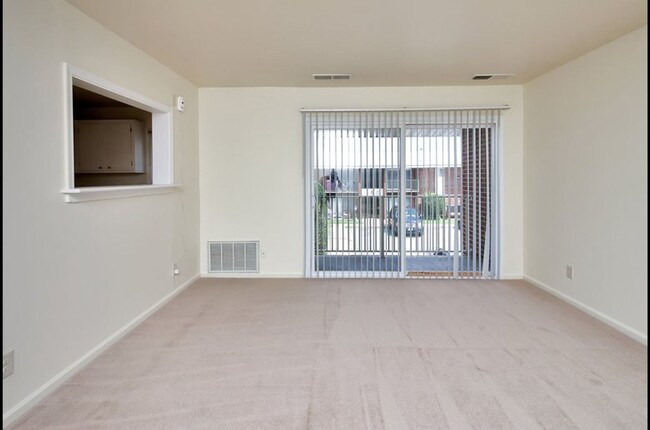 Interior Photo - East Bay Apartments