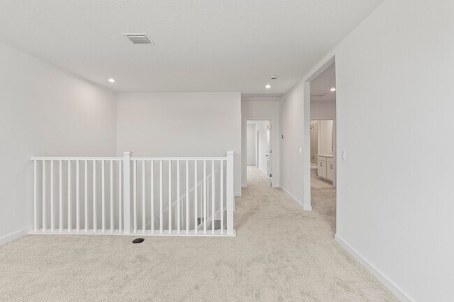Building Photo - 7292 Lenora Ln