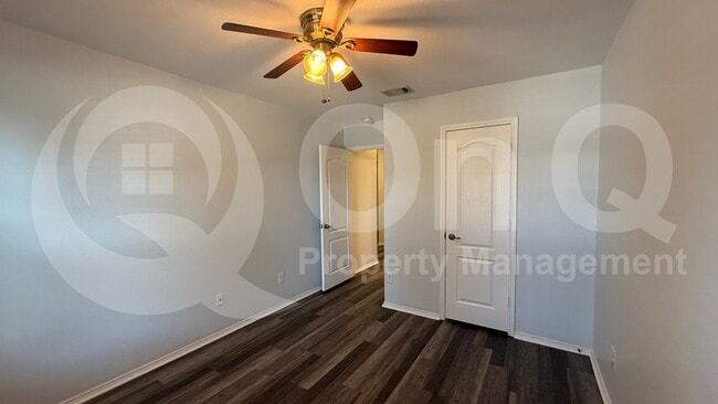 Building Photo - 5761 Dunraven Trail