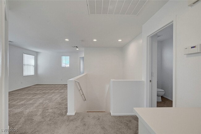 Building Photo - 2431 Lilac Cove St