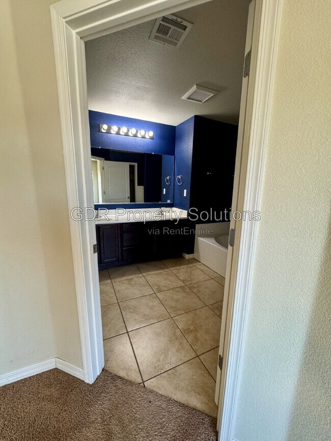 Building Photo - 305 Manuel Sanchez Pl SW