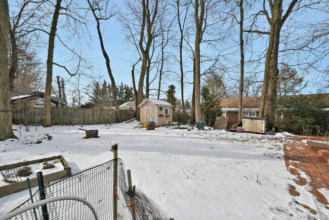 Building Photo - 42 Williams Ave