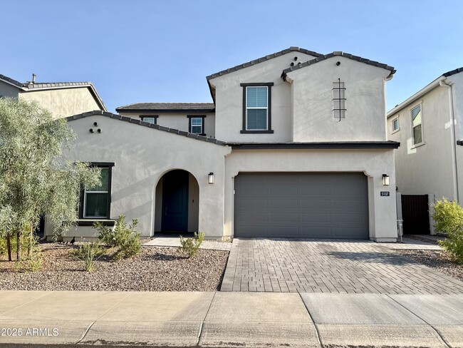 Primary Photo - 5137 E Anderson Dr