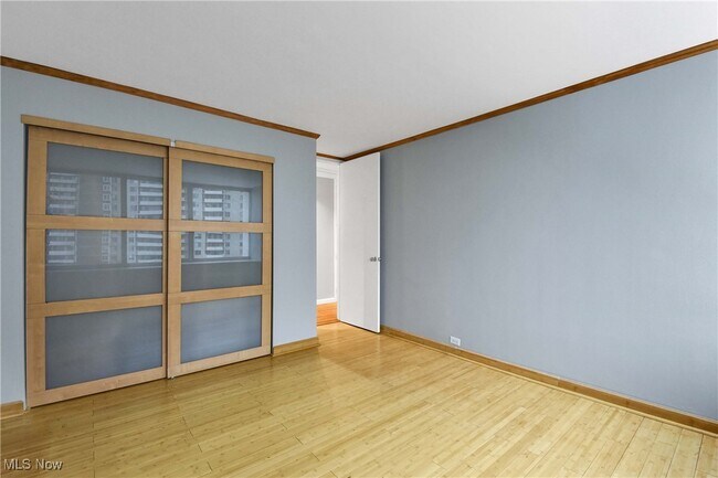 Building Photo - 12700 Lake Ave