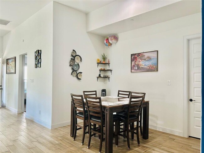 Building Photo - 600 C-Bar Ranch Trl