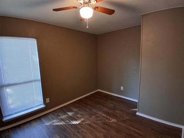 Building Photo - 553 Hanover Dr