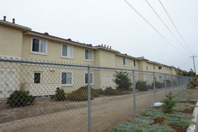 Building Photo - Salinas Bay Apartments