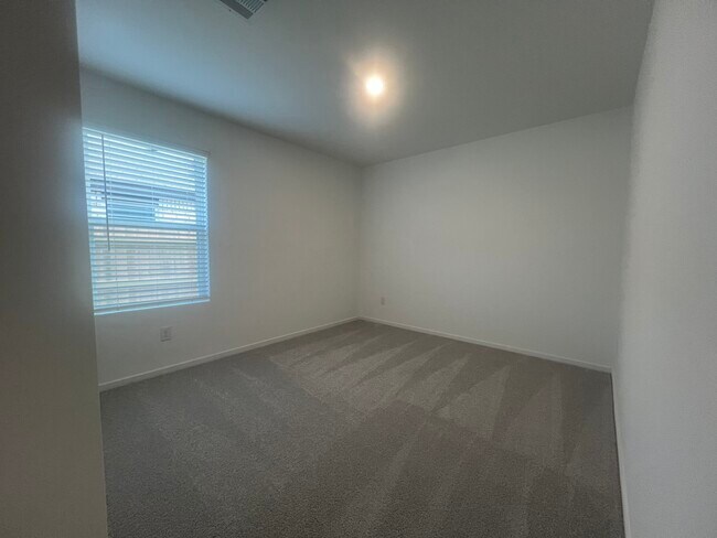 Building Photo - 31412 Pratola Serra Cir