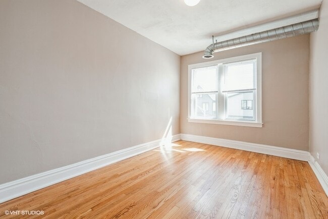 Building Photo - 2444 N Campbell Ave