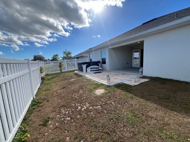 Building Photo - 2567 Averland Lp