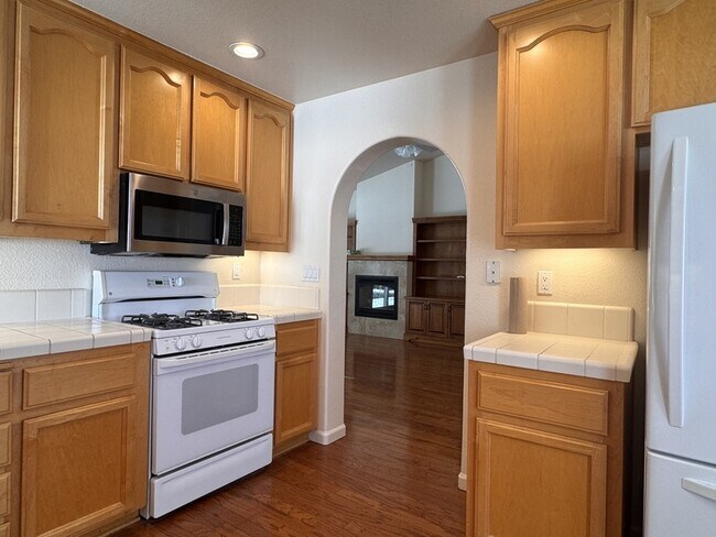 Building Photo - 124 Success Mine Loop