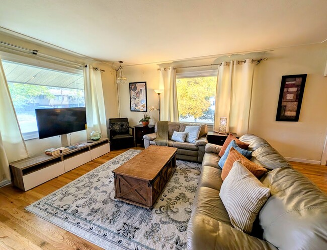 Enjoy a book, or cast a movie and watch your favorite show! - 3123 W 55th Ave