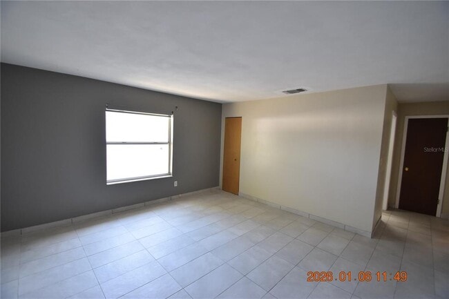 Building Photo - 6485 30th Ave N