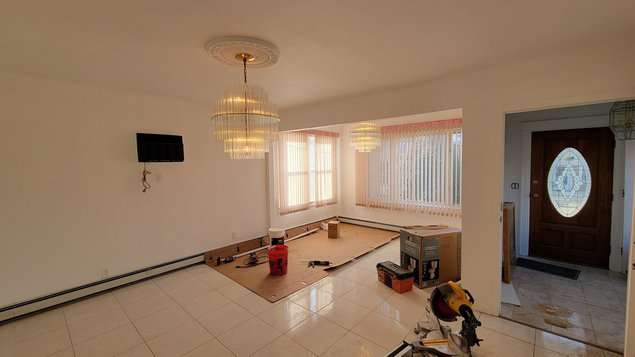 Building Photo - 768 Florence Pl