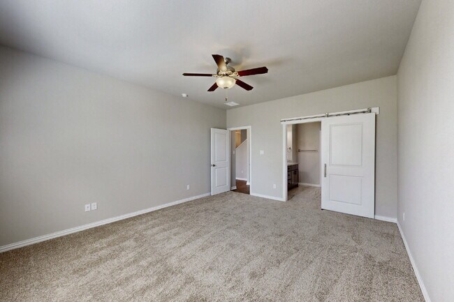 Building Photo - 6346 Spartan Dr