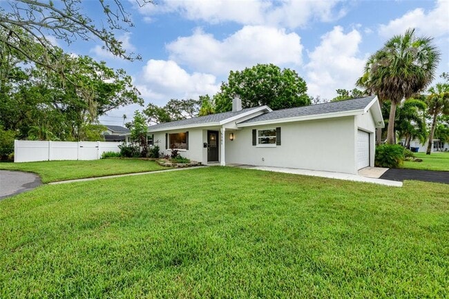 Building Photo - 5301 Venetian Blvd NE