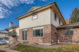 Building Photo - 1828 S Ammons St