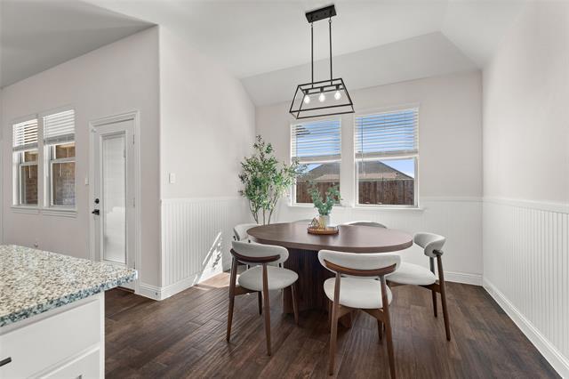 Building Photo - 11216 Klondike Ln