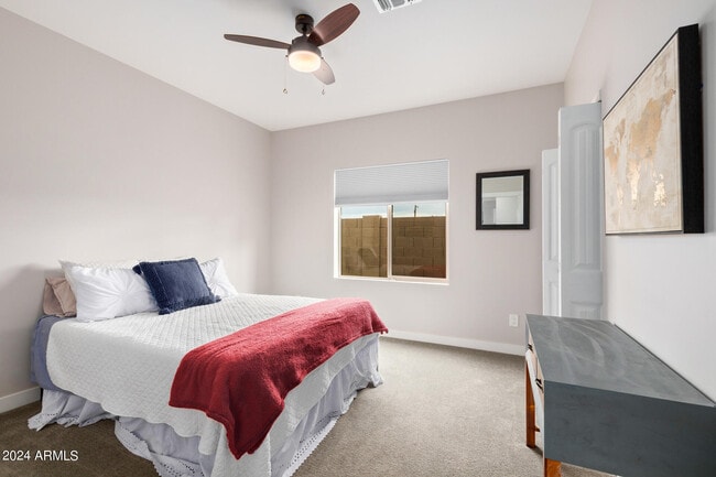 Building Photo - 2647 E Contention Mine Rd