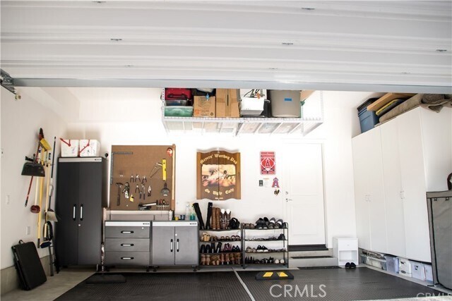 Building Photo - 35879 Landon Ln