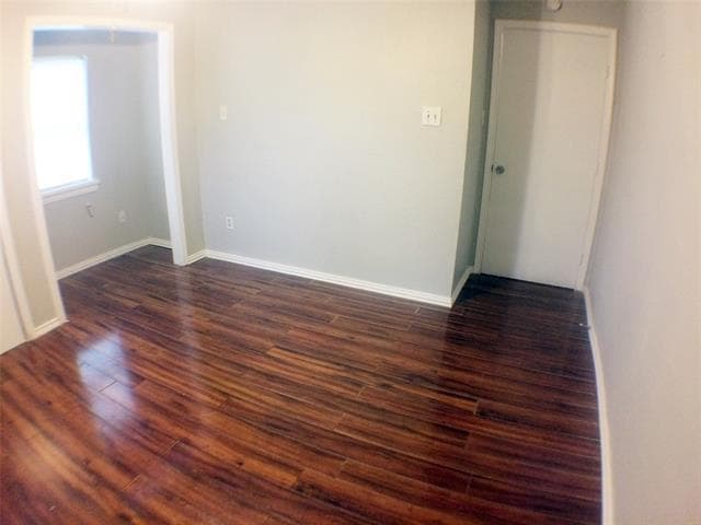 Building Photo - 1607 Delmar Dr