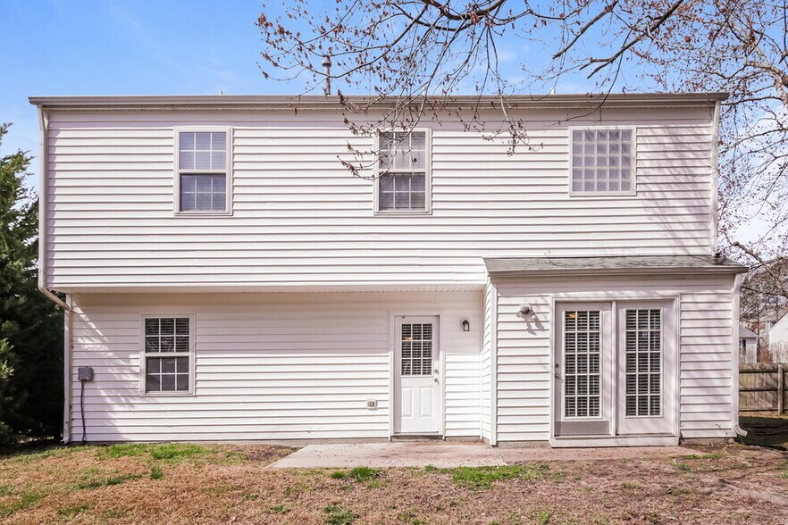 Building Photo - 209 Mingocrest Dr