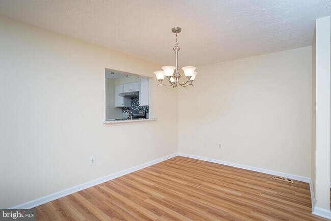 Building Photo - 7746 Patuxent Oak Ct