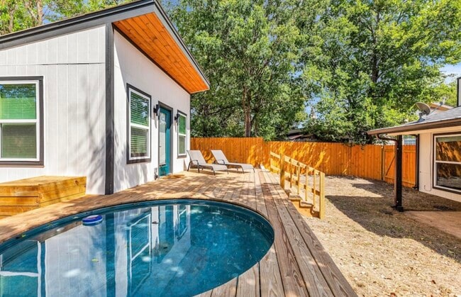 Building Photo - 5106 Lambs Ln