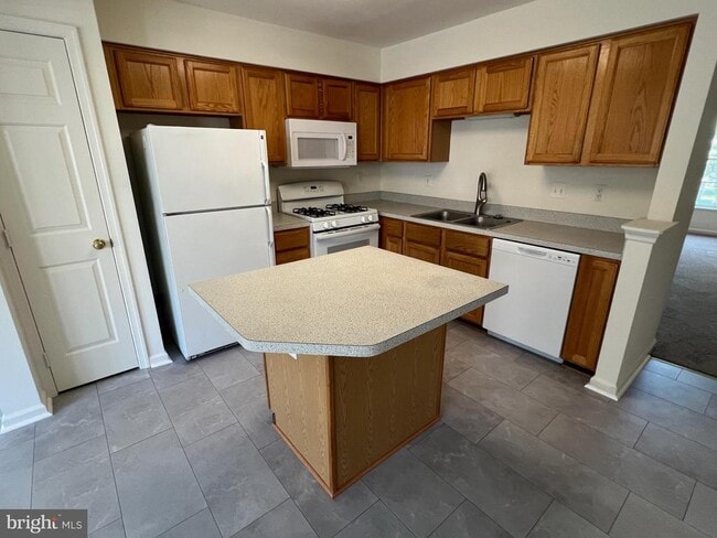 Building Photo - 13634 Hayworth Dr
