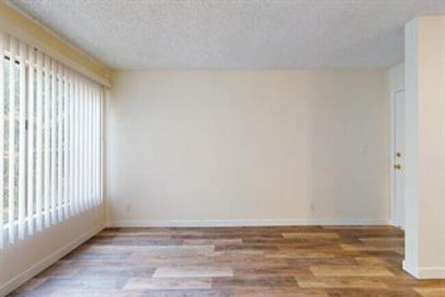 Building Photo - 12500 Culver Blvd