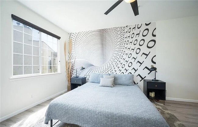 Building Photo - 444 Pier Ave