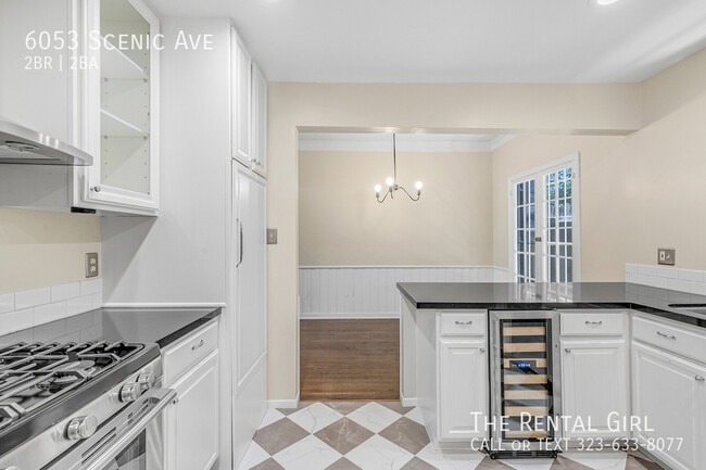 Building Photo - 6053 Scenic Ave