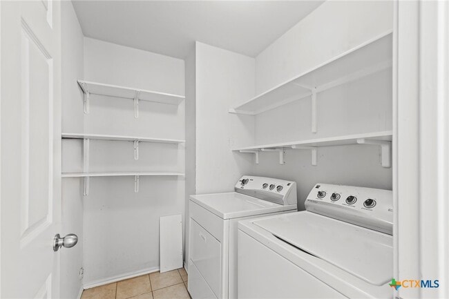Building Photo - 7003 Currier Cove