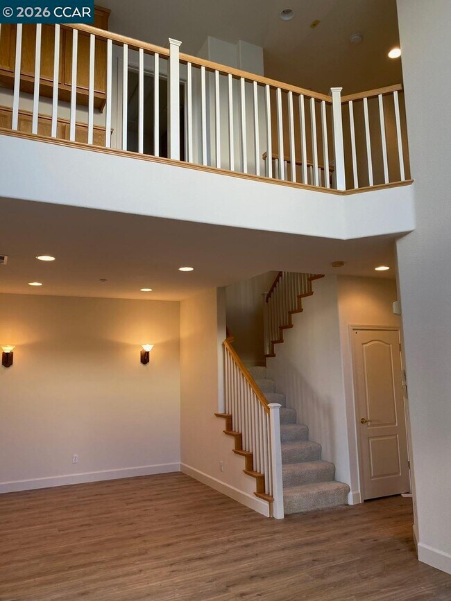 Building Photo - 171 Shadowhill Cir