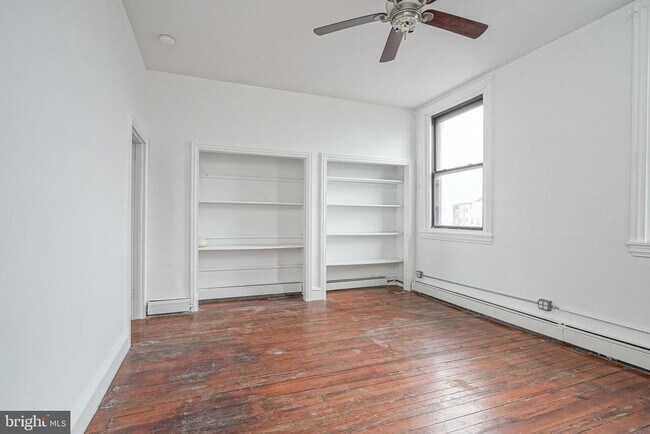 Building Photo - 1523 N 27th St