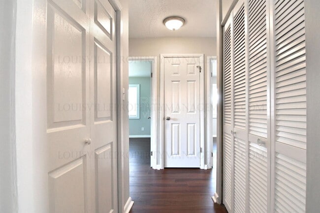 Building Photo - 3214 Laclede Ave